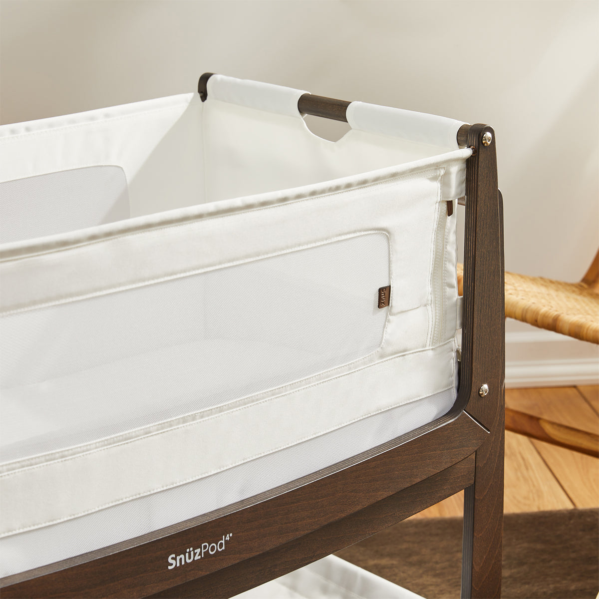 Snüz SnuzPod⁴ Bedside Crib, The Natural Edit