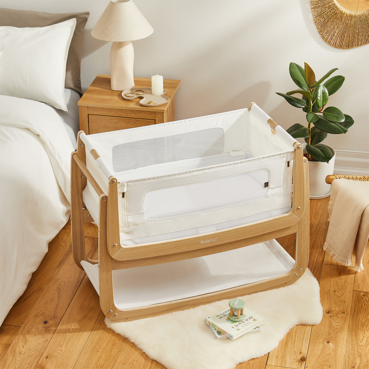 Snüz SnuzPod⁴ Bedside Crib, The Natural Edit