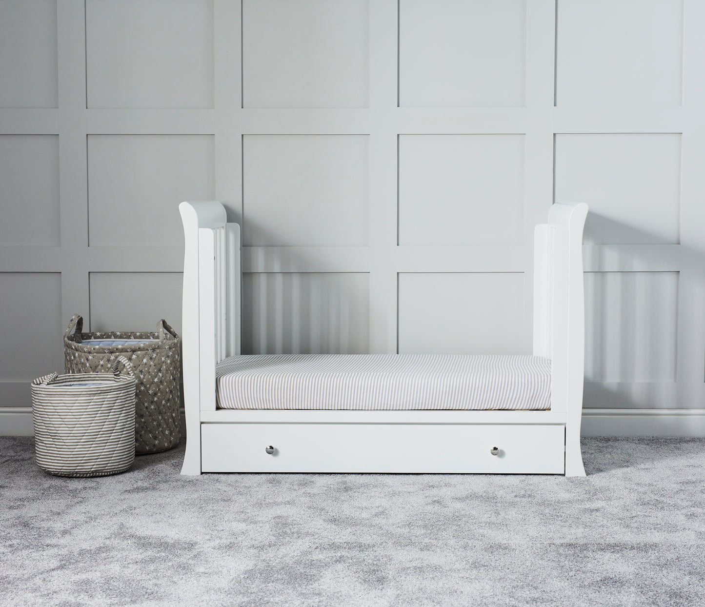 Ickle Bubba Snowdon 4 in 1 Mini Cot Bed