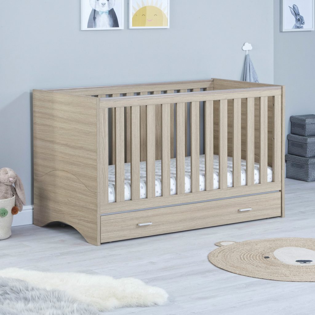 Babymore Veni Nursery Room Set