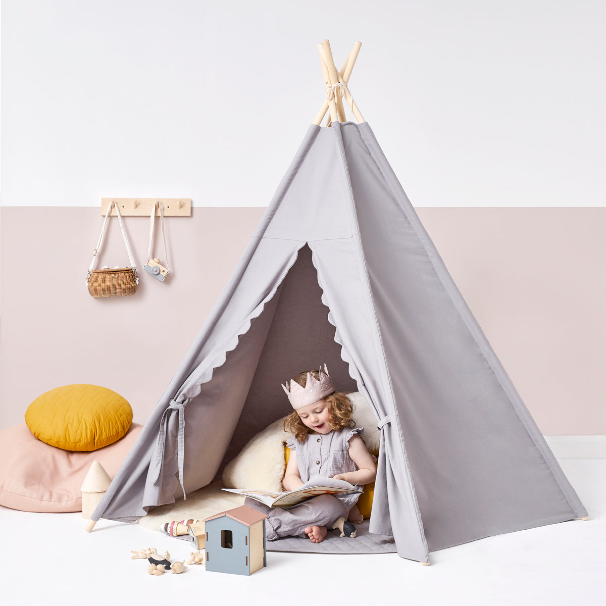 The Little Green Sheep Teepee Play Tent