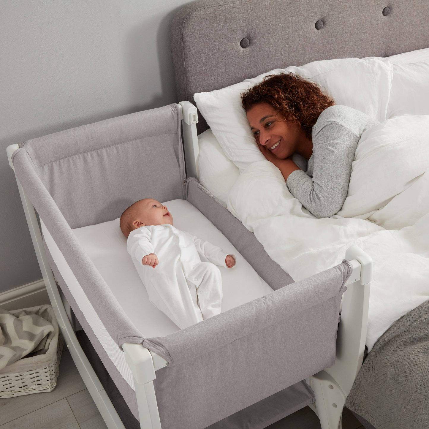 Shnuggle Air Bedside Crib