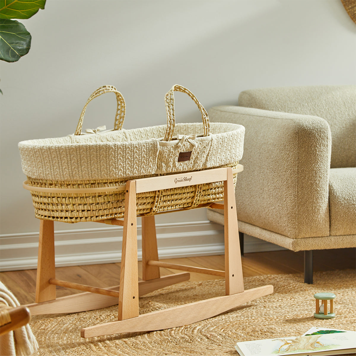 The Little Green Sheep Natural Knitted Moses Basket & Mattress