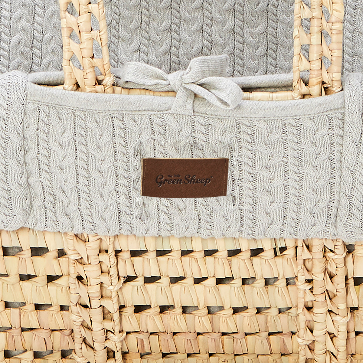 The Little Green Sheep Natural Knitted Moses Basket & Mattress