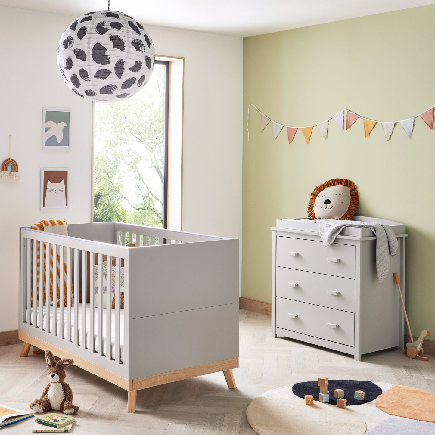 Babymore Mona Nursery Room Set