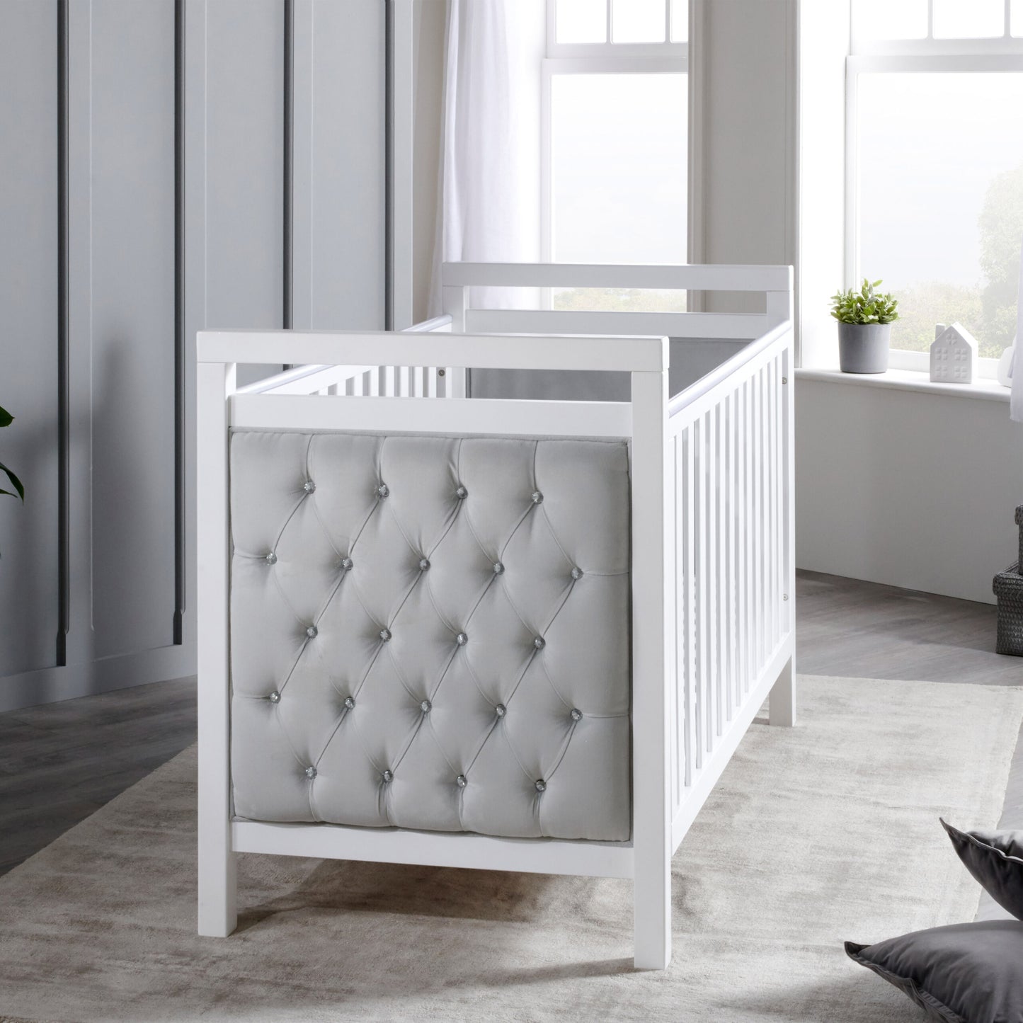 Babymore Velvet Deluxe Cot Bed